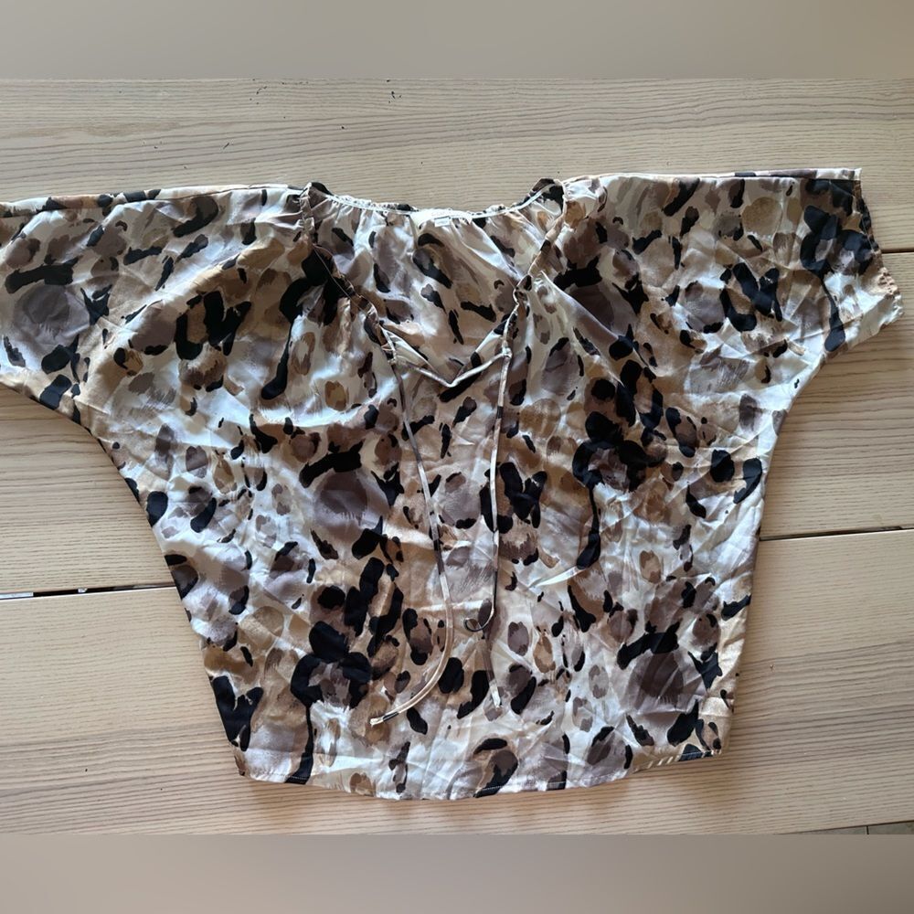 LOFT sheer animal print blouse with dolman sleeves tan and brown - Size XS